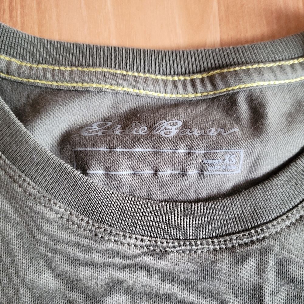 Eddie Bauer The Great Outdoors mountain Tee‎ shirt, Green, XS x small green - Picture 3 of 4